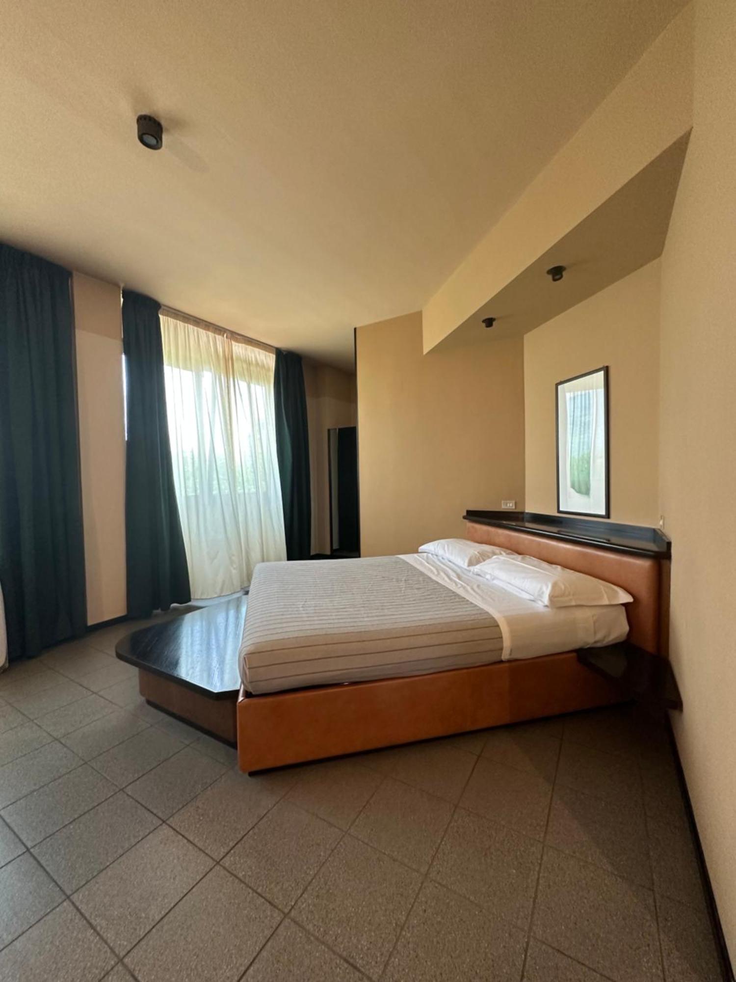 Hotel Griselda Saluzzo Buitenkant foto