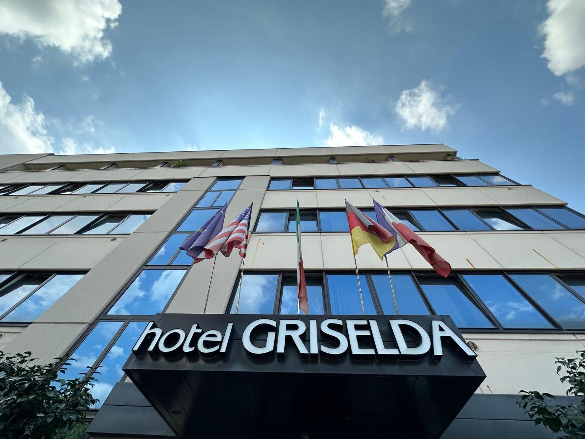 Hotel Griselda Saluzzo Buitenkant foto