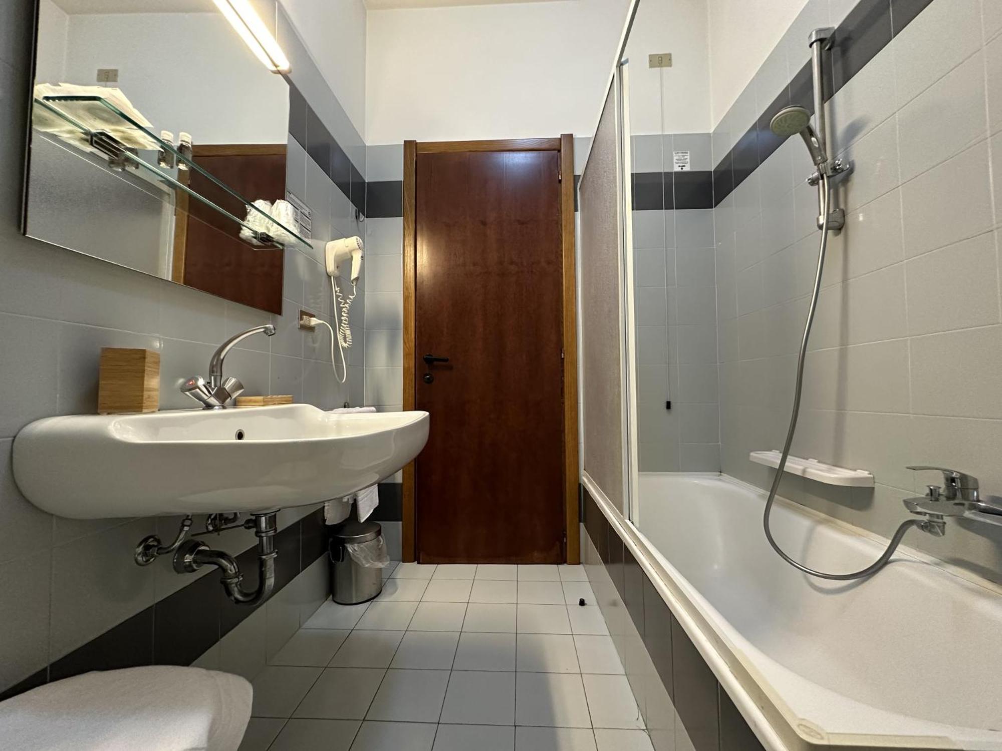 Hotel Griselda Saluzzo Buitenkant foto